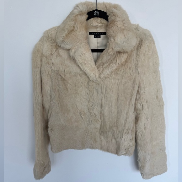 Theory Jackets & Blazers - Theory Cream Rabbit Fur Vintage Coat size M